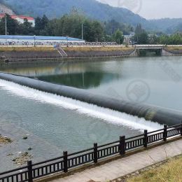 Length 106 Meters, Height 2 Meters, Water-Filled Rubber Dam