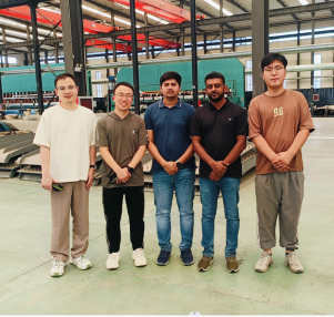 Bangladeshi customers come to our factory to inspect hydraulic elevator dam products
